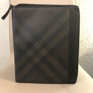 Burberry Smoked Checked Tablet Case